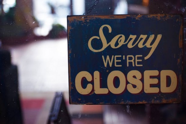 Sorry We're Closed Note