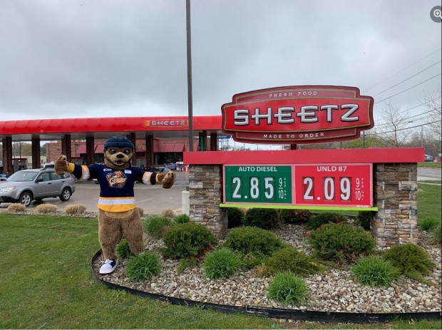 Sheetz Opens Doors to First Michigan Store, Early Birds Wait for Hours