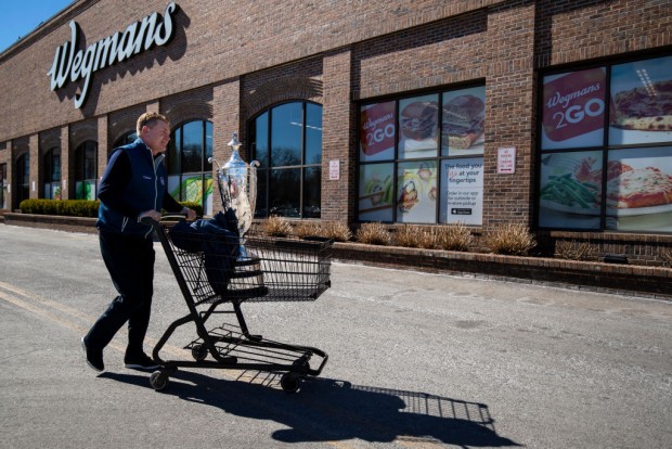 Wegmans Earns Top Retail Workplace Honors for 2024, Extending Nine-Year Legacy