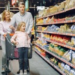 A family in the grocery