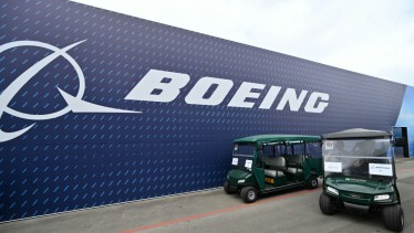 Boeing Strikes Tentative Deal with Unions, Offers 25% Raise Over Four Years