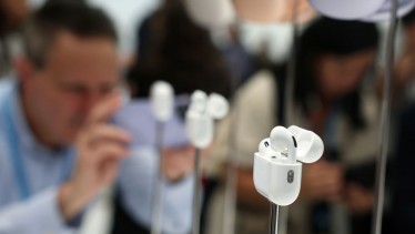 Apple Adds Hearing Aid Functionality to AirPods Pro for Real-Time Hearing Adjustments