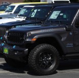 780,000 Jeep Gladiators, Wranglers Investigated for Engine Fires Occurring with Ignition Off